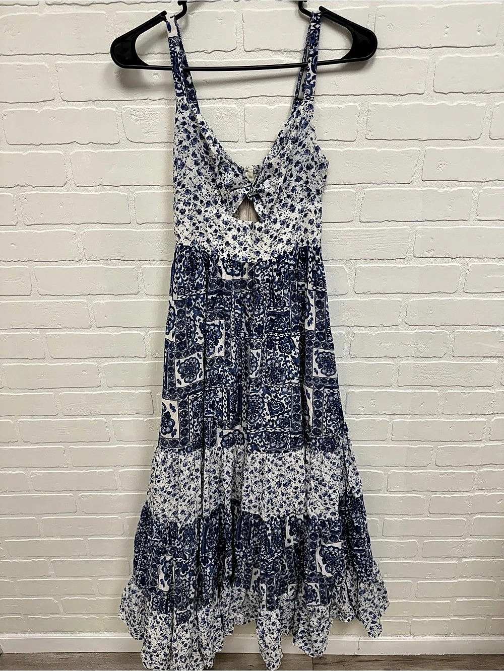Abercrombie & Fitch Blue & White Floral Cutout Maxi Dress XS